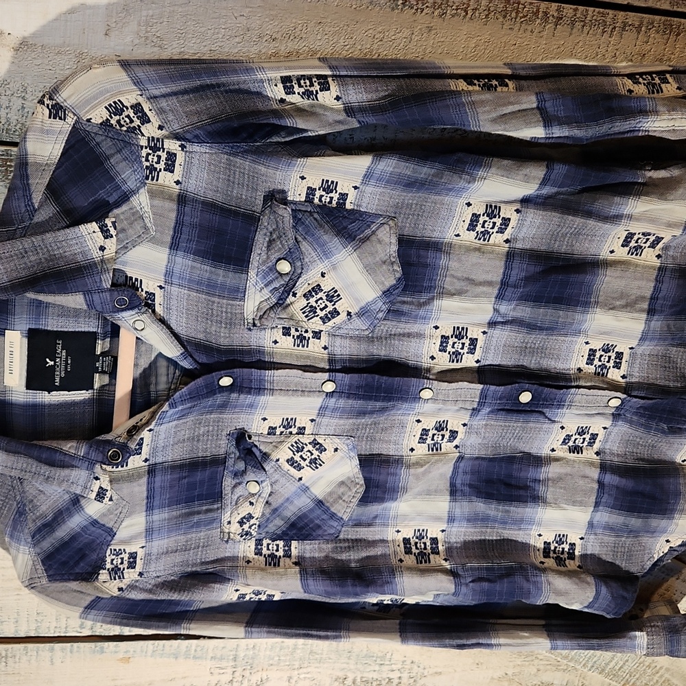 Ladies American Eagle Outfitters Blue Plaid Button-Down Shirt XS
